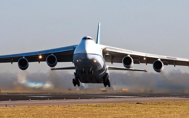 Kanada Rusiyanın müsadirə edilən “AN-124” təyyarəsini Ukraynaya təhvil verəcək Kanada Rusiyanın müsadirə edilən “AN-124” təyyarəsini Ukraynaya təhvil verəcək