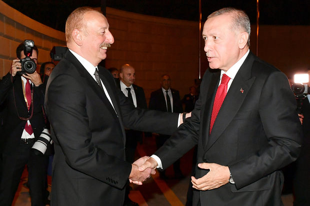 “Gülüstan” sarayında Ərdoğana xoş sürpriz “Gülüstan” sarayında Ərdoğana xoş sürpriz