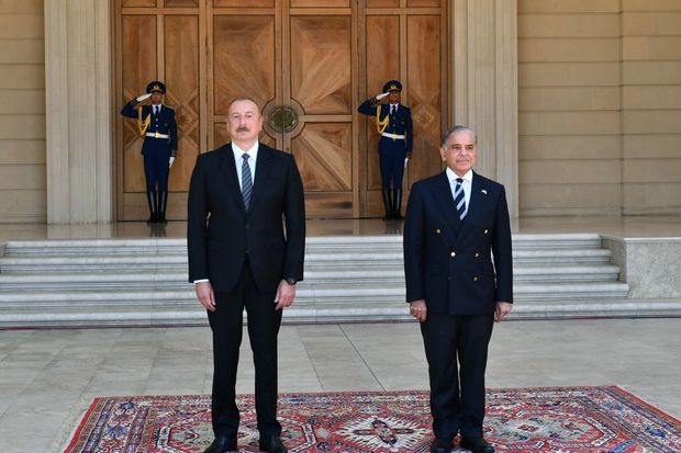 Baş nazir: “Pakistan hər zaman Azərbaycanın ərazi bütövlüyünü dəstəkləyib” Baş nazir: “Pakistan hər zaman Azərbaycanın ərazi bütövlüyünü dəstəkləyib”