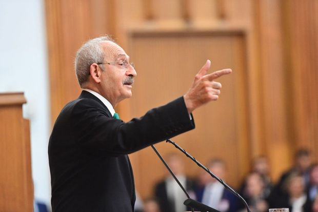 Kılıçdaroğlu bütün müşavirlərini qovdu