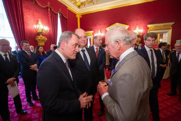 Ceyhun Bayramov Böyük Britaniya kralı ilə görüşüb