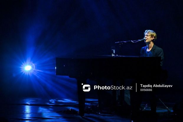 Tom Odellin Bakı Konqres mərkəzindəki konsertindən FOTOREPORTAJ