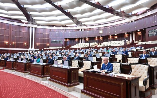 Parlamentin iclasında Gədəbəydə baş verən hadisə ilə bağlı məsələ qaldırılıb Parlamentin iclasında Gədəbəydə baş verən hadisə ilə bağlı məsələ qaldırılıb