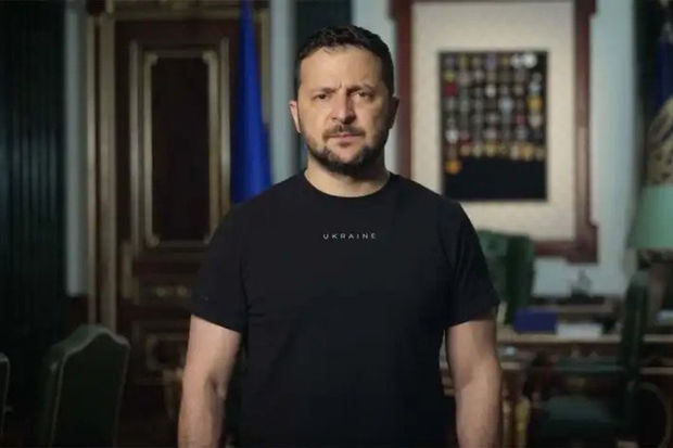 Zelenski Rusiyadakı hərbi qiyam barədə: “Şəri seçən hər kəs sonda özünü məhv edir” Zelenski Rusiyadakı hərbi qiyam barədə: “Şəri seçən hər kəs sonda özünü məhv edir”