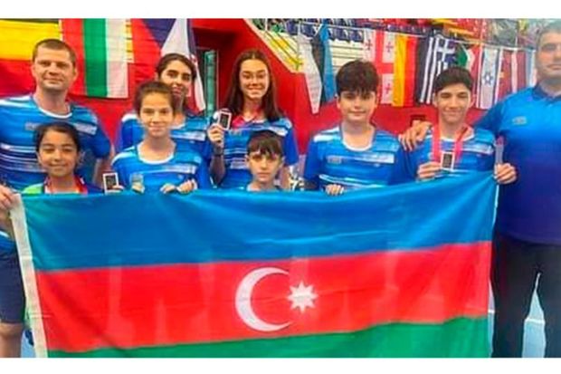 Azərbaycan badmintonçuları Serbiyada üç medal qazanıblar