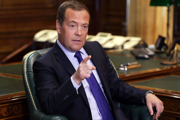 Medvedev: “Rusiya Şərqi Avropadakı nüvə obyektlərini vurmalı olacaq” Medvedev: “Rusiya Şərqi Avropadakı nüvə obyektlərini vurmalı olacaq”