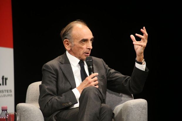 Fransa prezidentliyinə keçmiş namizəd: “Ölkə islam respublikasına çevrilə bilər”