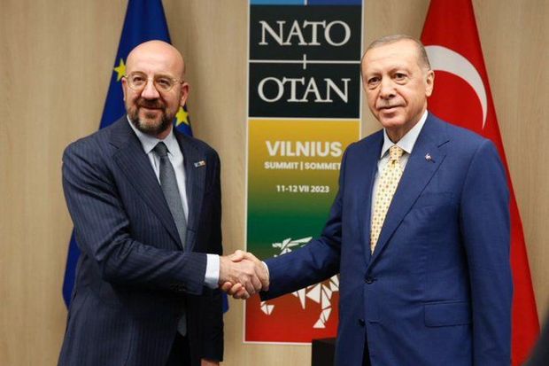 Ərdoğan Mişellə görüşüb