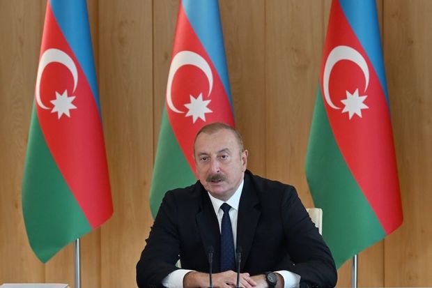Prezident: “Azərbaycanın qeyri-neft sənayesi 6,5 faiz artıb”