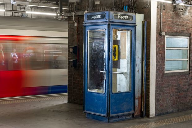 İngiltərədə dörd telefon köşkü tarixi abidə elan edildi