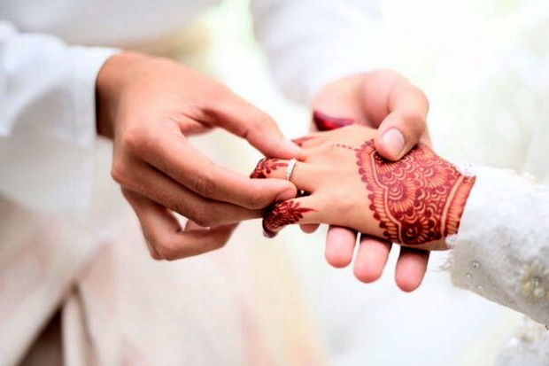 Hindistanlı qadın 27 kişi ilə evləndi və onlara həyatlarının şokunu yaşatdı