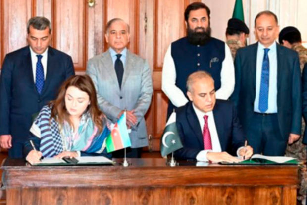 Pakistan Azərbaycanla LNG alınmasına dair saziş imzalayıb