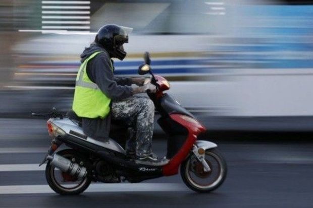 DYP: “Qanuna dəyişikliklə bağlı moped sürücüləri maarifləndirilirlər”