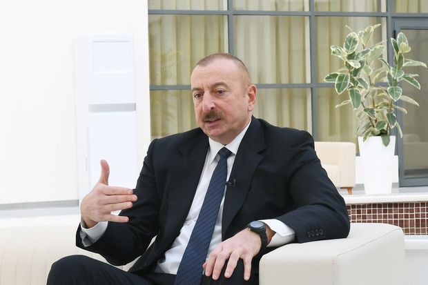 Prezident İlham Əliyev Laçın yolundakı vəziyyətdən danışdı Prezident İlham Əliyev Laçın yolundakı vəziyyətdən danışdı