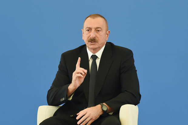 İlham Əliyev: “BQXK-nın Qarabağdakı ofisinin Bakı ofisinə yox, İrəvandakına tabe olması yolverilməzdir” İlham Əliyev: “BQXK-nın Qarabağdakı ofisinin Bakı ofisinə yox, İrəvandakına tabe olması yolverilməzdir”