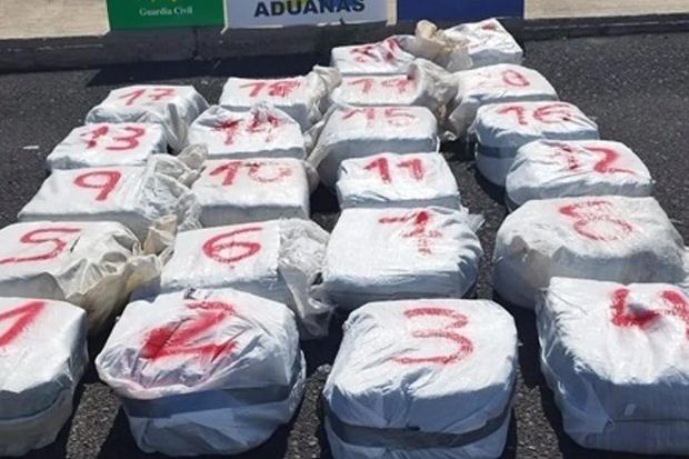 İspaniya sahillərində 70 milyon avroluq kokain ələ keçirilib
