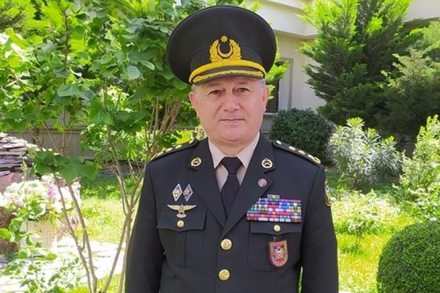 Polkovnik: “İtkin düşən vətəndaşlarımızla bağlı İrəvanın susqunluğu onun cinayətkar əməllərindən xəbər verir” Polkovnik: “İtkin düşən vətəndaşlarımızla bağlı İrəvanın susqunluğu onun cinayətkar əməllərindən xəbər verir”