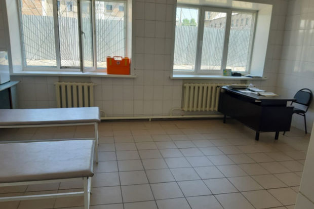 Rusiya həbsxanasında qorxunc olay: Dustaq tibb bacısını girov götürüb zorladı Rusiya həbsxanasında qorxunc olay: Dustaq tibb bacısını girov götürüb zorladı
