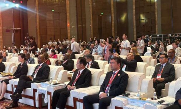 Azərbaycan nümayəndə heyəti Çində Qlobal Forumda iştirak edir - 